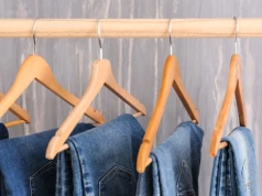 Szukasz idealnych jeansów? Te świetnie leżą na każdej sylwetce