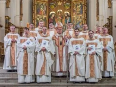 Otrzymujecie zadanie i moc głoszenia zbawczego słowa Ewangelii – abp Depo do neoprezbiterów