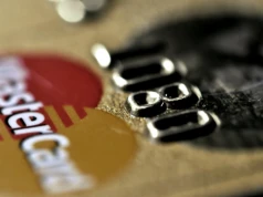 Mastercard zrealizował pierwsze transakcje agentowe w Polsce z mBankiem, Pekao i UniCredit
