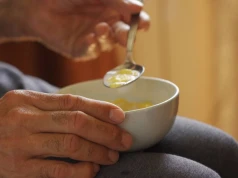 Dwie kluczowe witaminy dla seniorów. Ich niedobór może mieć opłakane skutki