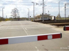 Sypnie mandatami na przejazdach kolejowych. Rząd da prawo do karania strażom gminnym