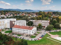 Czy dyrekcja wadowickiego szpitala knebluje usta pracownikom?
