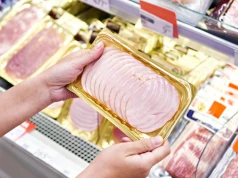 Eksperci przebadali szynki z supermarketów. Tanie marki wypadły najlepiej