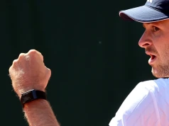 Świetny dzień Polaków na French Open. Hurkacz gra dalej