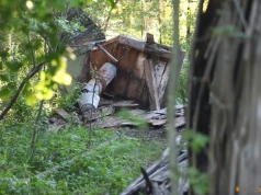 Makabra w Skajbotach. W przydomowej studni, w której miała być „bardzo dobra woda”, znaleziono zwłoki mężczyzny