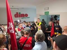 Przynieśli dla Biernackiego siatkę buraków. Wymowne?