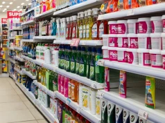 Polacy odwracają się od "gigasklepów". Dane mówią wprost