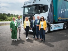 Volkswagen z zielonym transportem