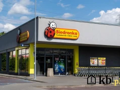 Najniższa cena kultowej kawy od dawna. Biedronka wyprzedaje zapasy