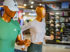 Wielka sieć sportowa zamknie 175 sklepów. Mniej znaczy więcej?