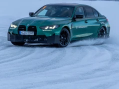 Tak szkolą się policjanci CBŚP. BMW M3 i jazda po lodzie