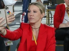 "Chrześnica Putina" przesadziła w Cannes? Odważna stylizacja