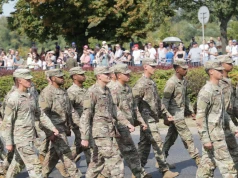 ​"Złóżmy USA konkretną ofertę". Szef BBN o stałych bazach w Polsce