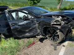 Dachowało BMW. Młody kierowca ranny w wypadku