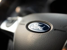 Ford z pilnym komunikatem dla kierowców. Mogą czekać ich dopłaty i pilne wezwania