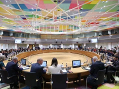 Polska chce pełnej analizy skutków umów handlowych. Brak równych standardów