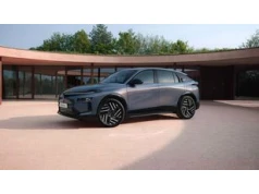 Lancia wraca do nazwy sprzed lat. Nowy model jest SUV-em