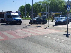 Trzy kobiety w szpitalu. Groźne zdarzenie na rzeszowskim skrzyżowaniu