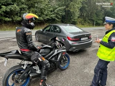 Motocykliści pod lupą bielskiej drogówki. Posypały się mandaty i zatrzymania praw jazdy