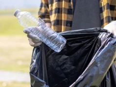Pieniądze za butelki i puszki pod lupą skarbówki. Wiadomo, co z podatkiem od zarobku