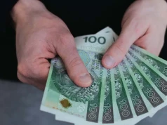 Mamy więcej w portfelu, ale i większe wydatki. GUS podał nowe dane o dochodach