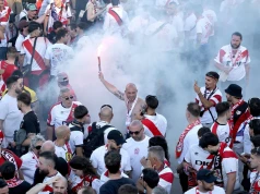 Koszmarne sceny przed finałem Ligi Konferencji. Wojna na ulicach