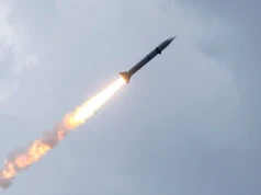 Eksplozje nad cieśniną Ormuz. Iran ostrzelał statki, USA odpowiadają atakami