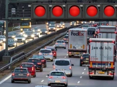 Niemcy: Autostrada A9 sparaliżowana, korek ma już wiele kilometrów