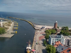 Wakacje w Kołobrzegu 2026. Czy stolica polskiego Bałtyku obroni pozycję lidera?