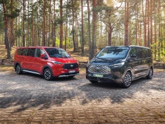 Trudne Wybory: Ford Tourneo Custom EV vs PHEV