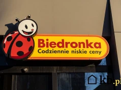 Drugi produkt aż 80 procent taniej. Biedronka mocno obniża cenę popularnej wędliny