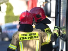 Ewakuacja szkoły w Opolu. Uczeń rozpylił drażniącą substancję