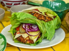 Wegetariański burger fasolowy. Prawdziwy hit dla osób na diecie!