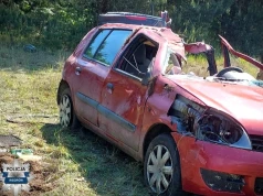Jechał "kabrioletem" domowej roboty i spowodował wypadek. Uciekł z miejsca zdarzenia