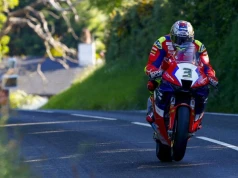 Isle of Man TT z pierwszą śmiertelną ofiarą od 2 lat. Daniel Ingham zginął w kwalifikacjach