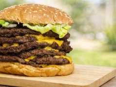 28 maja Światowy Dzień Hamburgera. Gdzie promocje z tej okazji?