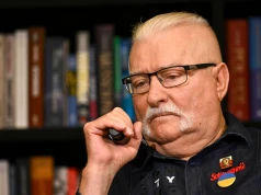 To przelało czarę goryczy! Wymowny gest Lecha Wałęsy: "Zdjąłem flagę ukraińską z pie…