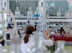 Jak wybrać pompę próżniową do zastosowań technicznych i laboratoryjnych?