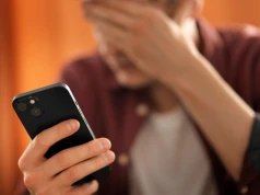 Nadpis SMS „mObywatel” w końcu zastrzeżony. Dlaczego dopiero po kampanii oszustów?