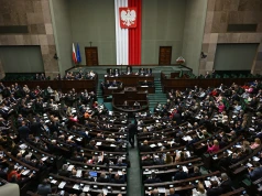 Sejm uchwalił ustawę o statusie osoby najbliższej w związku i umowie o wspólnym pożyciu