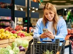 Jak sztuczna inteligencja dyktuje warunki w marketach?