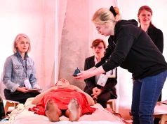 Pogrzeb humanistyczny na NECROEXPO - osobiste pożegnanie w centrum uwagi