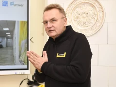 Nawrocki chce odebrać Zełenskiemu order. Jest reakcja z Ukrainy
