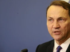 Sikorski o decyzji Zełenskiego: Jestem rozczarowany. "Zyska tylko Putin"