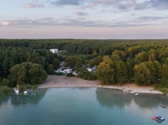 Krystaliczny cud Wielkopolski. Polskie jezioro o przejrzystości rodem z tropików