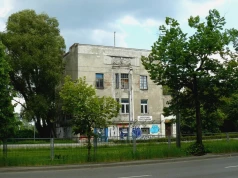 Dom pod Skarabeuszami w Warszawie. Tajemnicza willa wiceprezydenta niszczeje od lat