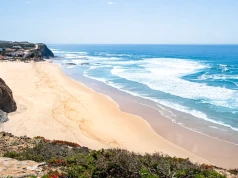 To najpiękniejsza plaża w Europie. Przyciąga nie tylko piaskiem