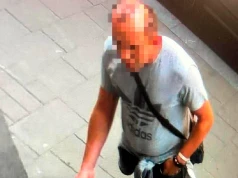 Krakowska policja zatrzymała mężczyznę z nagrania na klatce schodowej. Obłapiał 12-latka