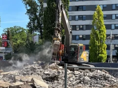 McDonald’s i stacja paliw zniknęły. Została tylko kupa gruzu