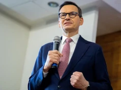 Podziękowania dla Morawieckiego. Niespodziewany głos z rządu